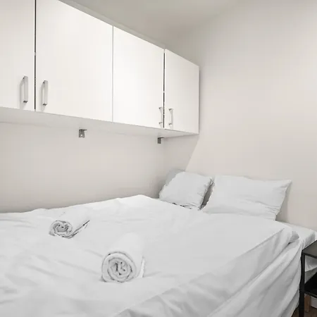 Apartment Beds I Right Behind Bryggen!